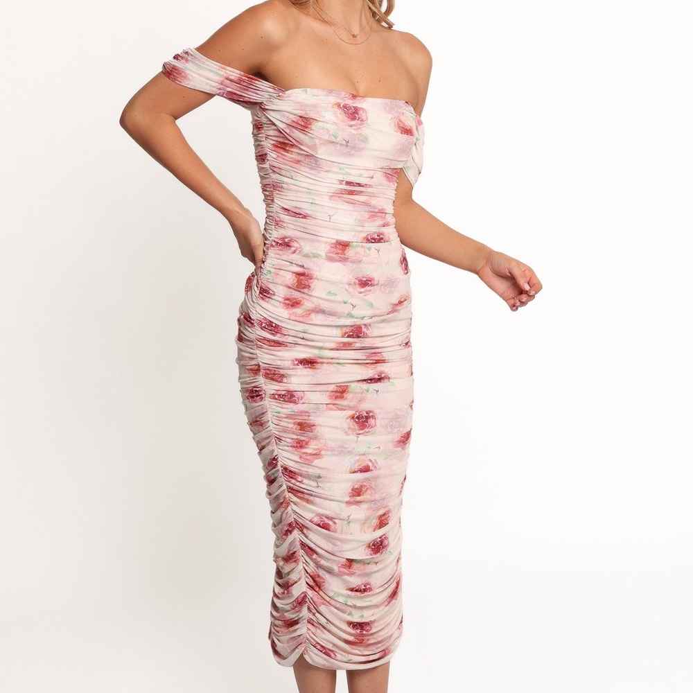 NWOT Petal & Pup Floral Off-Shoulder Midi Dress - NWOT never worn
